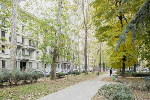 Easylife - Milano - Morgagni 6 - Porta Venezia