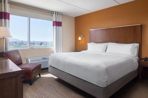 Four Points by Sheraton at Phoenix Mesa Gateway Airport Image