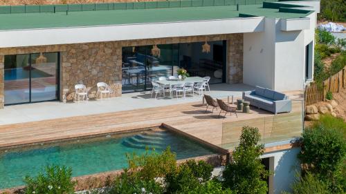 Villa Nepita - Magnifique villa avec vue mer et montagne