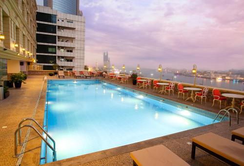 Carlton Tower Hotel Image