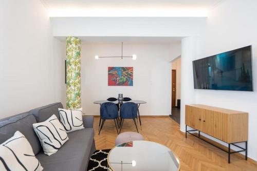 Prime central location Athens, Big Balcony