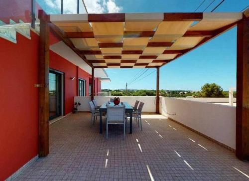 Villa Malmequer Quarteira by FHRAlgarve