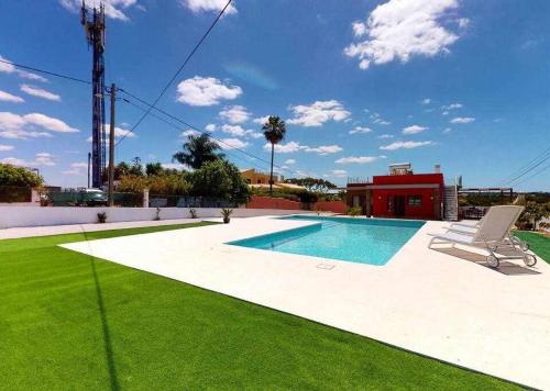 Villa Malmequer Quarteira by FHRAlgarve