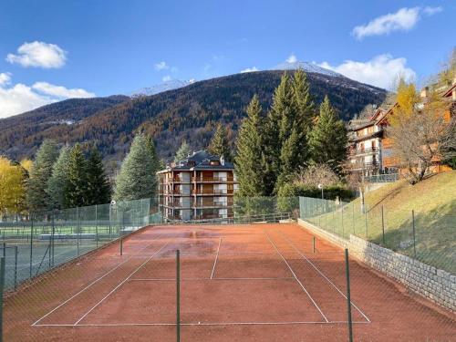 Tenis a/nebo squash v ubytování Pepe's Home, comfort per coppie o famiglie nebo okolí