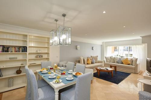 Oceanario 2 Bedroom Apartment - Sea View and Pool