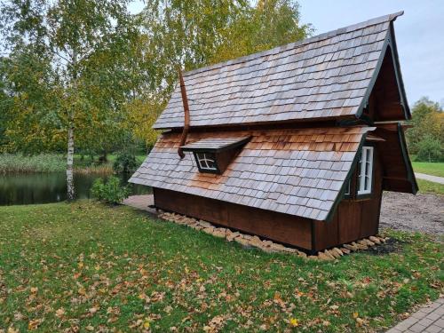 Un jardín fuera de Glamping Heidekamp