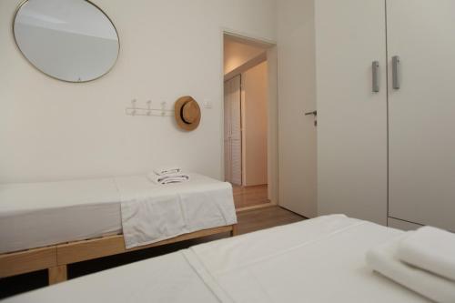 Trogir Čiovo Large Sea View apartment near the sea in Okrug