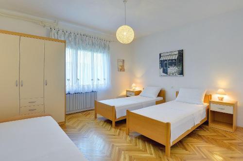 Apartment Ljuba