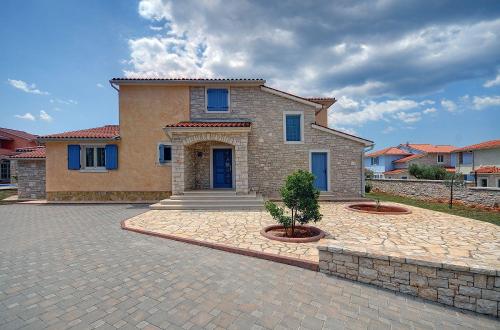 Fotografie z fotogalerie ubytování Villa Golubovo v destinaci Mednjan