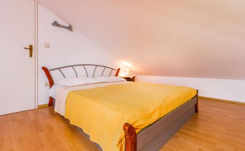 Appartement nur 800 Meter bis zum Sandstrand mit Klima, WLAN, Haustiere sind erlaubt