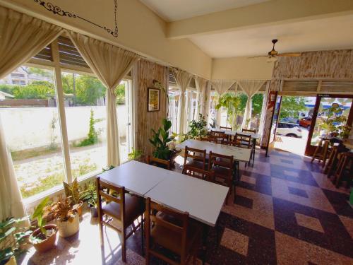 Restaurant o iba pang lugar na makakainan sa Maresias hotel de playa