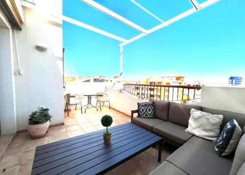 Apartamento Mar Azul, Punta Prima,La Recoleta,4 swimming pools and close to the sea