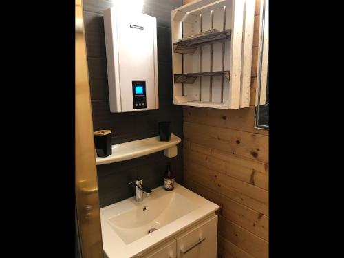 Koupelna v ubytování NEU! Ferienhütte Tiny House