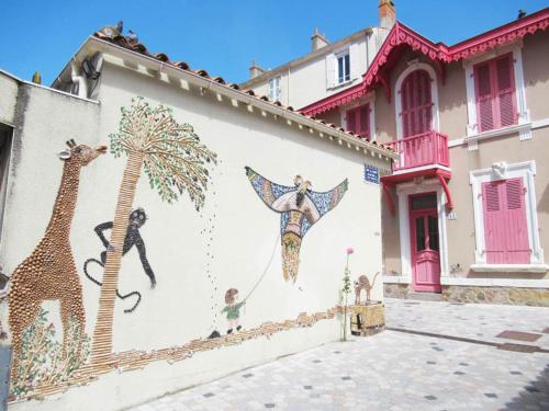Appartement T2 rénové face mer avec balcon, à 150m de la plage et 300m des commerces