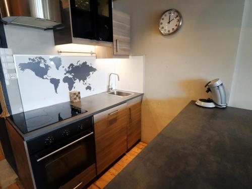 Appartement confortable au pied des pistes - 6 personnes - FR-1-502-546