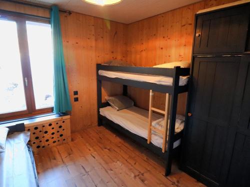 Appartement confortable au pied des pistes - 6 personnes - FR-1-502-546
