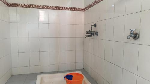 Un baño de Hotel Greenland