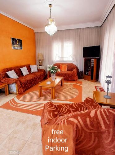 NOSTALGIA - Big House 110m - 3 Bedrooms - FREE GUARDED PARKING !