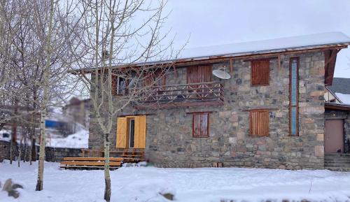 Фотография из галереи Snowpeak Chalet Gudauri в Гудаури