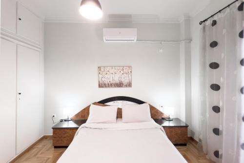Cozy Cityscape Apartment in Athens
