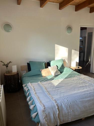 Gallery image of Maison piscine & spa Vallon Pont d'Arc in Vallon-Pont-dʼArc