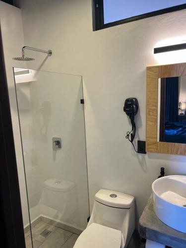 Un baño de Hotel Ciclovía & Terraza