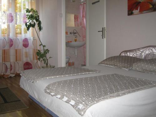Легло или легла в стая в Guesthouse Linna