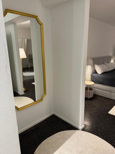 Ένα ή περισσότερα κρεβάτια σε δωμάτιο στο Isaak Appartment Stadtjuwel