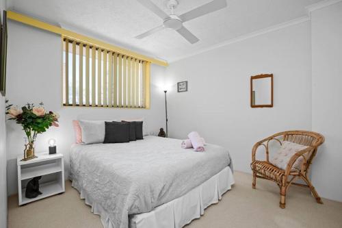 Ένα ή περισσότερα κρεβάτια σε δωμάτιο στο Family friendly apartment with a stunning view
