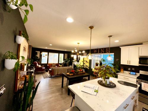 Gallery image of Central Tacoma Homestay with breakfast included -private room- in Tacoma