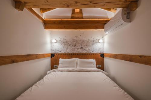 Luxury hanok with private bathtub - SW06_2