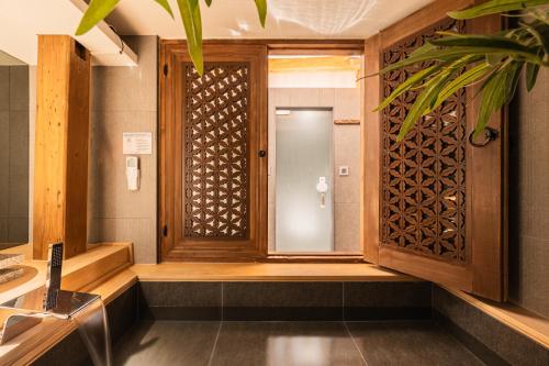 Luxury hanok with private bathtub - SW09_3