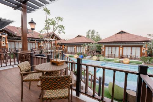 Bazén v ubytování Highland Bali Villas, Resort and Spa nebo v jeho okolí