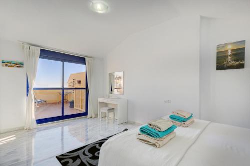 Spectacular Sea View Duplex - near Duquesea port, Manilva