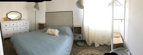 Postel nebo postele na pokoji v ubytování Magnifique appartement pied dans l'eau