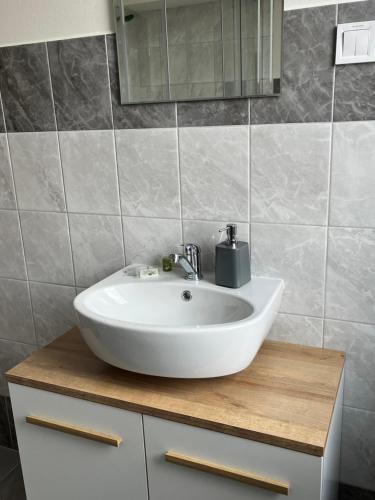 Ένα μπάνιο στο Apartmány Loky