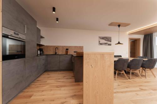 Una cocina o zona de cocina en A CASA Serenity