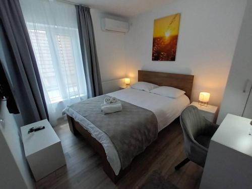 Postel nebo postele na pokoji v ubytování Old Town Studio 1 Apartment nr 2