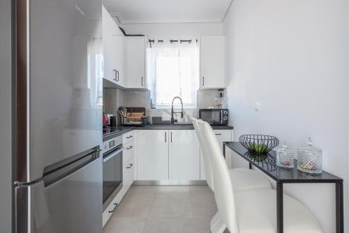 Amazing Acropolis View Penthouse Apartment With Jacuzzi