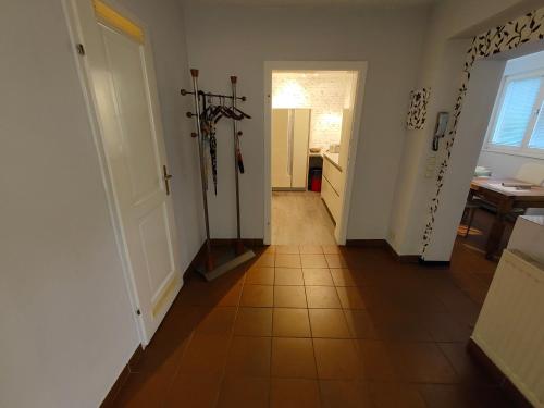 Fotografia z galérie ubytovania Gemütliches Haus mit schönem Garten vo Viedni