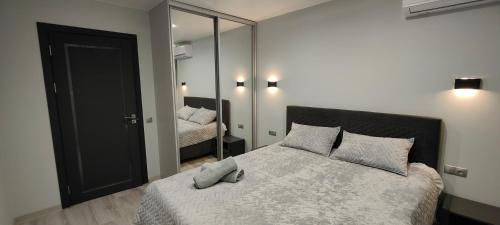 Postel nebo postele na pokoji v ubytování The Velvet