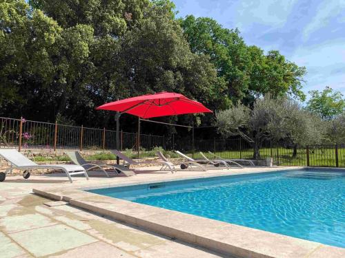 Maison de vacances à louer dans le Gard Provençal, semaine de 7 jours minimum, samedi au samedi, 10 personnes, Le Mas du Colombier