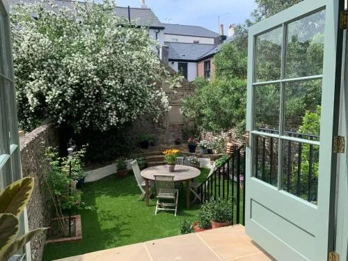 Lansdowne House Hove photo 10