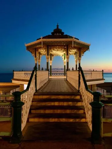Lansdowne House Hove photo 20