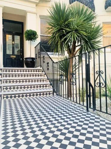 Lansdowne House Hove photo 13