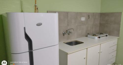 Galeriebild der Unterkunft cabañas los ciruelos in General Alvear