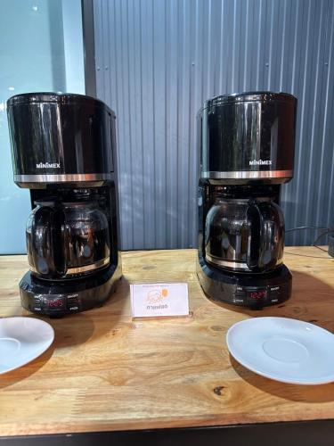 Kemudahan buat kopi dan teh di khaokho keree tara