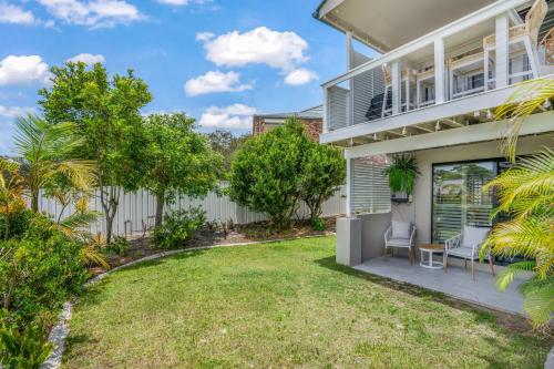 Κήπος έξω από το 1-46 Manooka Drive - Rainbow Beach Aircon. Wifi. Pool. View