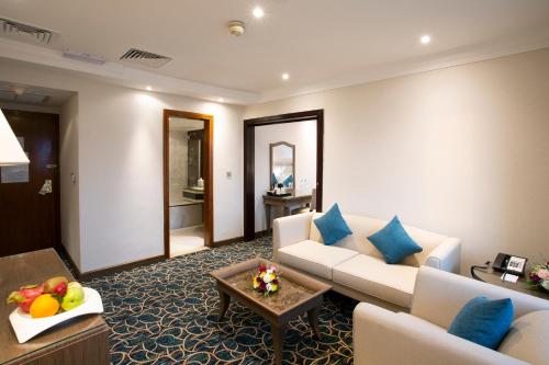 Carlton Tower Hotel Image