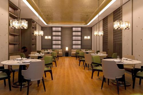 Ein Sitzbereich in der Unterkunft JW Marriott Hotel Xi'an Southwest